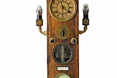 No. 5189 Clock in Tall Wooden Box, 2012